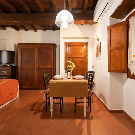 Keys Of Italy - Corsob 9 - Florentine Studio Close To Palazzo Vecchio Florencie Exteriér fotografie