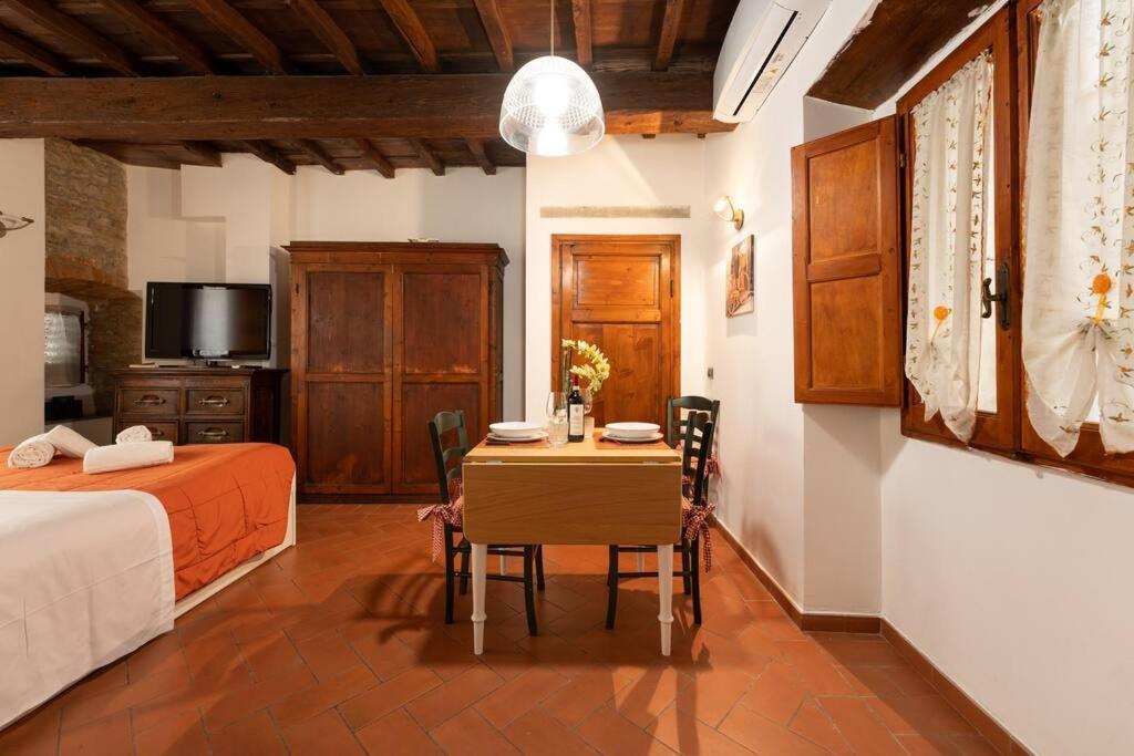 Keys Of Italy - Corsob 9 - Florentine Studio Close To Palazzo Vecchio Florencie Exteriér fotografie